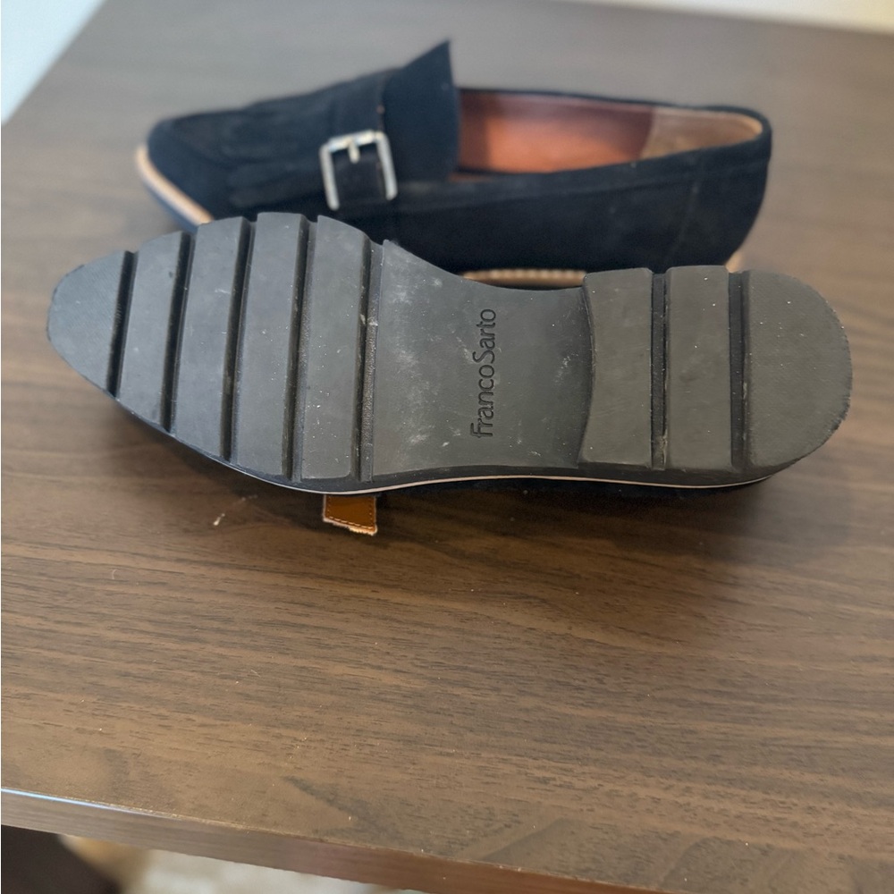 Franco Sarto Black Loafers with Tassel Detail - Picture 5 of 5
